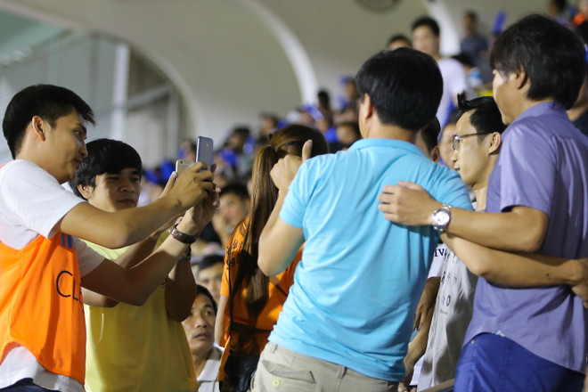 Nụ cười và sự kiên nhẫn của huấn luyện viên Toshiya Miura ảnh 3