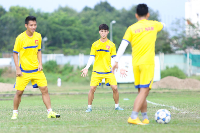 [Photo] U21 Việt Nam rèn dứt điểm để đánh bại Thái Lan ảnh 4