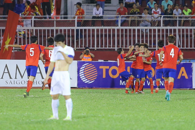 Khóa “chết” Công Phượng, U19 Hàn Quốc thắng sát nút U21 HAGL ảnh 2