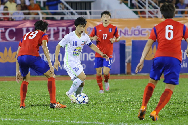 Khóa “chết” Công Phượng, U19 Hàn Quốc thắng sát nút U21 HAGL ảnh 1