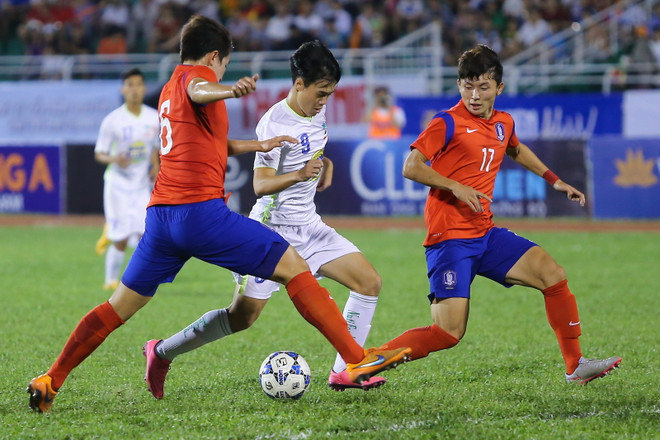 HLV U19 Hàn Quốc khen Công Phượng và đồng đội chơi giống Thái Lan ảnh 2