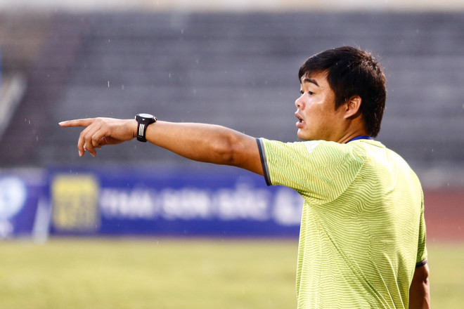 Bài 1: Câu chuyện về người đi tìm hình cho bóng đá nữ Sơn La ảnh 1