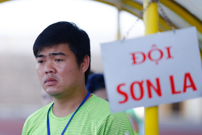 Bài 3: Đội bóng đá nữ chỉ thích ăn cơm nếp và cá rán giòn ảnh 2