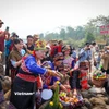 Lễ hội Tết Té nước của dân tộc Lào - gắn kết cộng đồng, lan tỏa điều tốt đẹp 2 Hình ảnh đặc sắc Tết té nước của đồng bào dân tộc Lào ở Điện Biên
