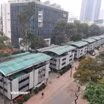 Điểm trông giữ xe thông minh bằng hệ thống giàn thép tại phố Nguyễn Công Hoan, thành phố Hà Nội. (Ảnh: Việt Hùng/Vietnam+)