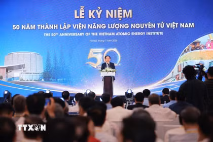 Phó Thủ tướng Hồ Quốc Dũng phát biểu chỉ đạo. (Ảnh: Hoàng Hiếu/TTXVN)