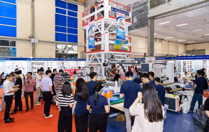 HanoiPlas 2025 sẽ trưng bày đa dạng các loại máy móc hiện đại, vật liệu tiên tiến, giải pháp tái chế bền vững. (Ảnh: PV/Vietnam+)