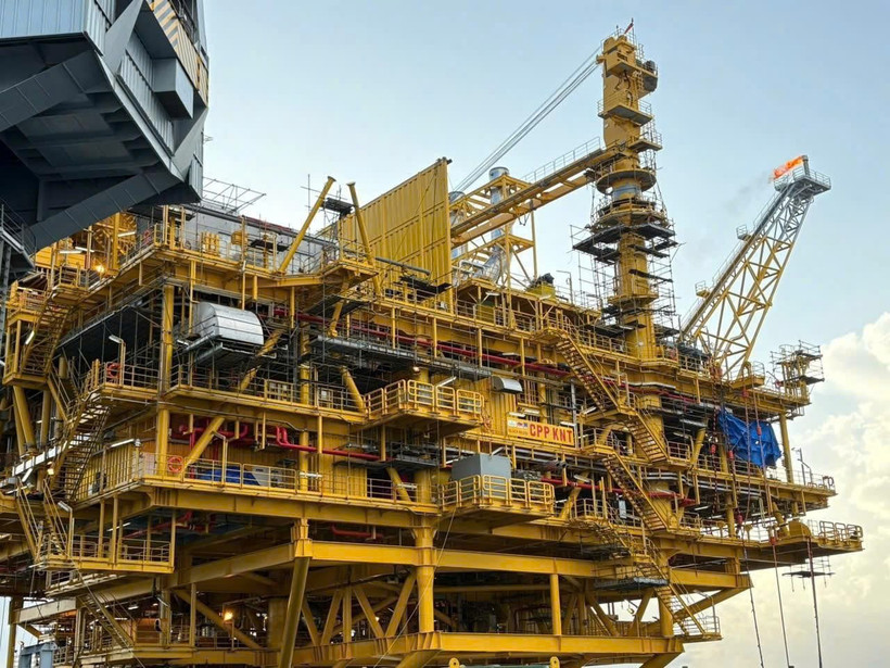 Dự án Phát triển mỏ Kình Ngư Trắng - Kình Ngư Trắng Nam, thuộc Lô 09-2/09, đã về đích sớm hơn kế hoạch một ngày. (Ảnh: PV/Vietnam+)