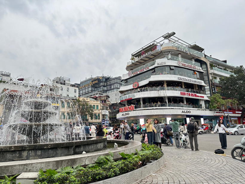 Tổng diện tích dự kiến khu vực Quảng trường Đông Kinh-Nghĩa Thục khoảng 1,2ha. (Ảnh: Xuân Quảng/Vietnam+)