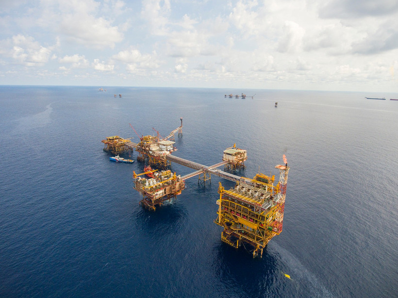 Trải qua 50 năm hình thành và phát triển, Petrovietnam đã làm chủ các công nghệ từ thăm dò, khai thác đến chế biến, chế tạo các sản phẩm trong cả một chuỗi giá trị của Hệ sinh thái Petrovietnam. (Ảnh: PV/Vietnam+)