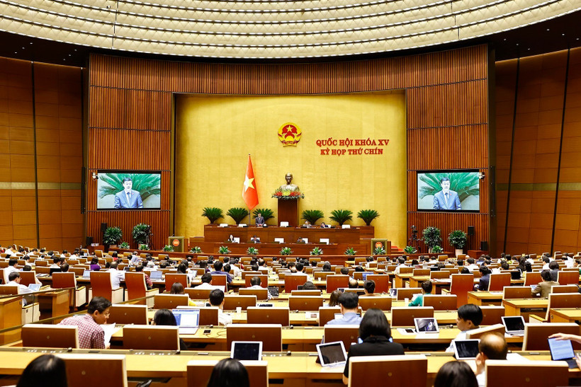 Quốc hội thảo luận tại hội trường về dự thảo Nghị quyết của Quốc hội quy định một số cơ chế, chính sách đặc biệt tạo đột phá trong xây dựng và tổ chức thi hành pháp luật. (Ảnh: TTXVN)