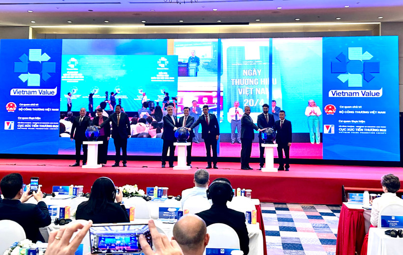 Lễ khai mạc Tuần lễ và Diễn đàn Thương hiệu quốc gia Việt Nam 2025 diễn ra sáng 16/4, tại Hà Nội. (Ảnh: Đức Duy/Vietnam+)