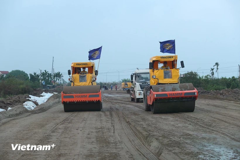 Hà Nội phê duyệt kết quả lựa chọn nhà thầu làm cao tốc Vành đai 4-Vùng Thủ đô