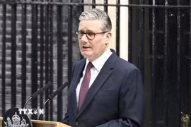 Thủ tướng Anh Keir Starmer tuyên bố từ chức, tại London, ngày 22/6/2026. (Ảnh: Kyodo/TTXVN)