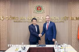 Đại tướng Lương Tam Quang, Bộ trưởng Bộ Công an tiếp Phó Thủ tướng, Bộ trưởng Bộ Kỹ thuật số Cộng hòa Ba Lan Krzysztof Gawkowski. (Nguồn: Phạm Kiên/TTXVN)