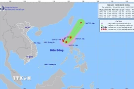Hướng di chuyển của bão số 4 lúc 4 giờ ngày 24/7. (Ảnh: TTXVN phát)