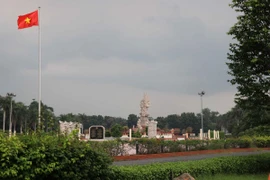 Toàn cảnh Khu công viên tượng đài Long An ở thành phố Tân An. (Ảnh: Minh Hưng/TTXVN)