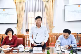 Ông Nguyễn Mạnh Cường, Ủy viên Trung ương Đảng, Phó Bí thư Thường trực Đảng ủy, Thứ trưởng Ngoại giao chủ trì hội thảo. (Nguồn: Báo Quốc tế)