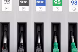 Một trạm xăng ở Rzeszow, Ba Lan. (Ảnh: PAP/TTXVN)