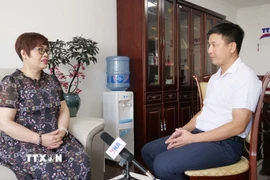 Giáo sư, Tiến sỹ Phan Kim Nga, Viện nghiên cứu Chủ nghĩa Marx thuộc Viện Khoa học Xã hội Trung Quốc, chuyên gia về các vấn đề Việt Nam trả lời phỏng vấn phóng viên TTXVN tại Bắc Kinh. (Ảnh: Quang Hưng/TTXVN)