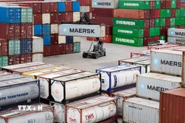 Quang cảnh cảng Duisburg, Đức. (Nguồn: THX/TTXVN)