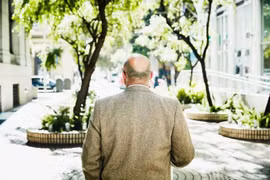 Nghiên cứu mới bác bỏ giả thuyết não bộ lão hóa nhanh hơn gây Alzheimer. (Nguồn: Getty Images)