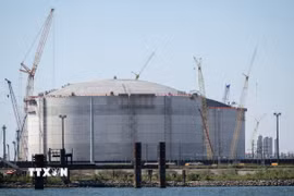 Nhà máy khí đốt tự nhiên hóa lỏng (LNG). (Ảnh: AFP/TTXVN)