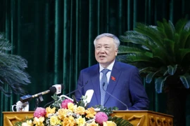 Phó Thủ tướng Thường trực Chính phủ Nguyễn Hòa Bình phát biểu tại buổi tiếp xúc cử tri tỉnh Bắc Ninh. (Ảnh: Đồng Thúy/TTXVN)