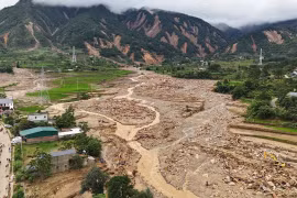 Bản Chít, xã Mường Than, tỉnh Lai Châu tan hoang sau cơn lũ dữ. (Ảnh: Quý Trung/TTXVN)