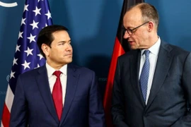 Ngoại trưởng Mỹ Marco Rubio (trái) và Thủ tướng Đức Friedrich Merz tại Hội nghị An ninh Munich. (Nguồn: AFP/Getty Images)