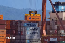 Quang cảnh cảng hàng hóa tại Vancouver, Canada. (Nguồn: THX/TTXVN)