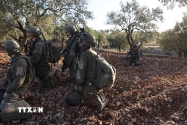Quân đội Israel tham gia diễn tập gần hành lang Núi Hermon ở miền Nam Syria ngày 28/4/2025. (Nguồn: THX/TTXVN)