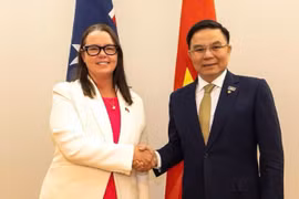 Bộ trưởng Bộ Công Thương Lê Mạnh Hùng và Bộ trưởng phụ trách Tài nguyên Australia Madeleine King. (Nguồn: Vụ Phát triển thị trường nước ngoài)