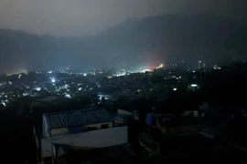 Quang cảnh thành phố Muzaffarabad ở khu vực Kashmir do Pakistan quản lý, một trong những địa điểm bị tấn công từ Ấn Độ, ngày 7/5/2025. (Ảnh: REUTERS/TTXVN)