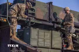 Binh sỹ thuộc lực lượng Mỹ đồn trú tại Hàn Quốc (USFK) trong một cuộc tập trận. (Nguồn: Yonhap/TTXVN)