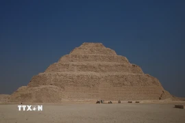 Kim tự tháp Saqqara ở Ai Cập. (Ảnh: Hoàng Nhật/TTXVN)