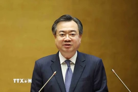 Đồng chí Nguyễn Thanh Nghị, Uỷ viên Bộ Chính trị, Bí thư Trung ương Đảng, Trưởng Ban Chính sách, Chiến lược Trung ương giới thiệu Chuyên đề: “Đánh giá 5 năm thực hiện Chiến lược phát triển kinh tế-xã hội 10 năm (2021-2030) và kế hoạch phát triển kinh tế-xã hội 2026-2030.” (Ảnh: Phương Hoa/TTXVN)