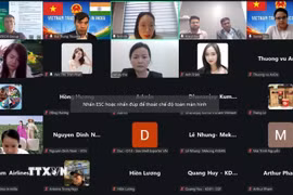 Đại diện các doanh nghiệp tham dự hội thảo. (Ảnh: Ngọc Thúy/TTXVN)