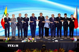 Tại Hội nghị Bộ trưởng Ngoại giao đặc biệt ngày 22/12/2025 ở Kuala Lumpur, nước Chủ tịch Malaysia đã nhấn mạnh tầm quan trọng của việc duy trì hòa bình khu vực, đồng thời kêu gọi Campuchia và Thái Lan thực hiện đầy đủ các thỏa thuận đã ký kết nhằm chấm dứt căng thẳng kéo dài tại khu vực biên giới. Ảnh: THX/TTXVN