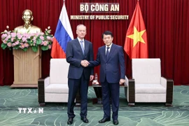Đại tướng Lương Tam Quang, Bộ trưởng Bộ Công an tiếp Trợ lý Tổng thống, Chủ tịch Hội đồng Biển Liên bang Nga Nikolai Patrushev. (Ảnh: Phạm Kiên/TTXVN)