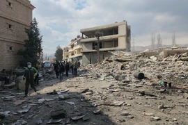Cảnh đổ nát sau cuộc không kích của Israel tại thị trấn Hosh al-Rafqa, gần Baalbek, Liban. (Nguồn: THX/TTXVN)