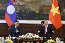 Tổng Bí thư Tô Lâm hội kiến Tổng Bí thư, Chủ tịch nước Lào Thongloun Sisoulith. (Ảnh: Thống Nhất/TTXVN)