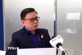 Ông Đào Tuấn Hùng, Chủ tịch Tổng hội người Việt Nam tại Hàn Quốc, trả lời phỏng vấn của phóng viên TTXVN tại Hàn Quốc. (Ảnh: Đức Thắng/TTXVN)