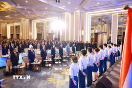 Thủ tướng Lê Minh Hưng cùng Thủ tướng Lào Sonexay Siphandone, Thủ tướng Campuchia Hun Manet, Thủ tướng Thái Lan Anutin Charnvirakul và Thủ tướng Timor-Leste Kay Rala Xanana Gusmão tham dự Phiên khai mạc Diễn đàn Tương lai ASEAN lần thứ ba. (Ảnh: Dương Giang/TTXVN)