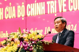 Ông Vũ Đại Thắng, Bí thư Tỉnh ủy Quảng Ninh, cho biết tỉnh đã chủ động chuẩn bị toàn diện cho việc chuyển đổi mô hình, từ công tác chính trị tư tưởng, tổ chức bộ máy, nhân sự, đến cơ sở vật chất và tài chính. (Ảnh: Đức Hiếu/TTXVN)