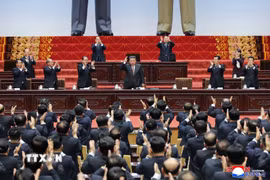Nhà lãnh đạo Triều Tiên Kim Jong Un (thứ 4, trái) tại kỳ họp thứ nhất của Quốc hội tại Bình Nhưỡng, ngày 22/3/2026. (Nguồn: Yonhap/TTXVN)