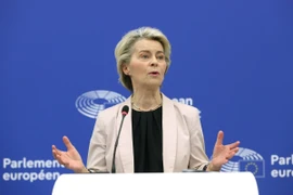 Chủ tịch Ủy ban châu Âu Ursula von der Leyen phát biểu tại Strasbourg, Pháp. (Ảnh: THX/TTXVN)
