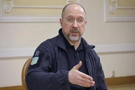 Thủ tướng Ukraine Denys Shmyhal phát biểu họp báo tại Kiev ngày 4/3/2025. (Ảnh: Kyodo/TTXVN)