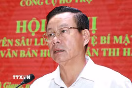 Thủ tướng Chính phủ Phạm Minh Chính ký quyết định phê chuẩn kết quả miễn nhiệm chức vụ Chủ tịch Ủy ban Nhân dân tỉnh Hà Giang nhiệm kỳ 2021-2026 đối với ông Nguyễn Văn Sơn. (Nguồn: TTXVN)