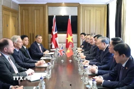 Tổng Bí thư Tô Lâm gặp nguyên Thủ tướng Anh Tony Blair. Ảnh: Thống Nhất – TTXVN